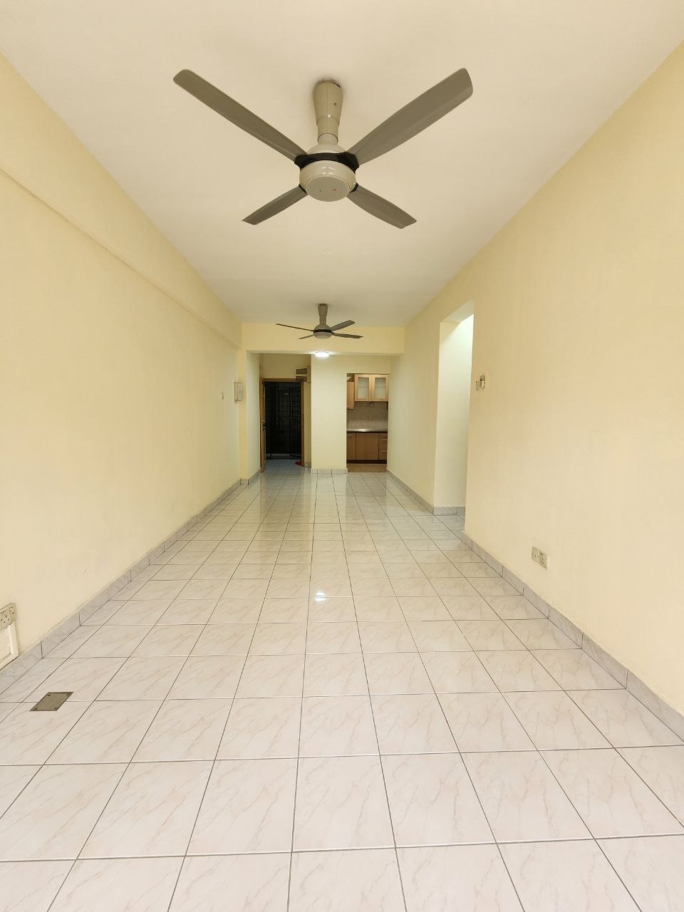 [Renovated | Below MV] Bayu Tasik 1 Condominium, Bandar Sri Permaisuri, Cheras - Image 2
