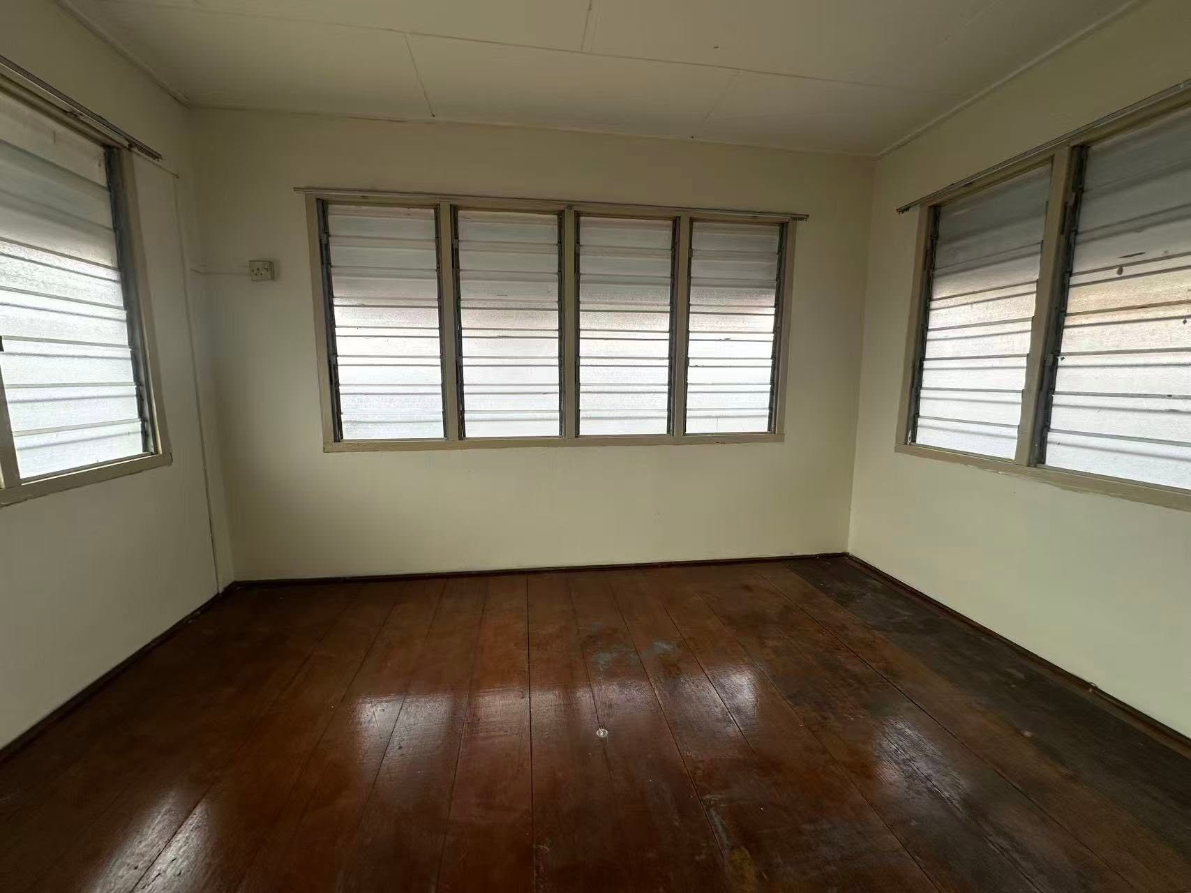 Pasir Puteh Taman Shatin Good Condition Single Storey Houae for Sale Ipoh - Image 7