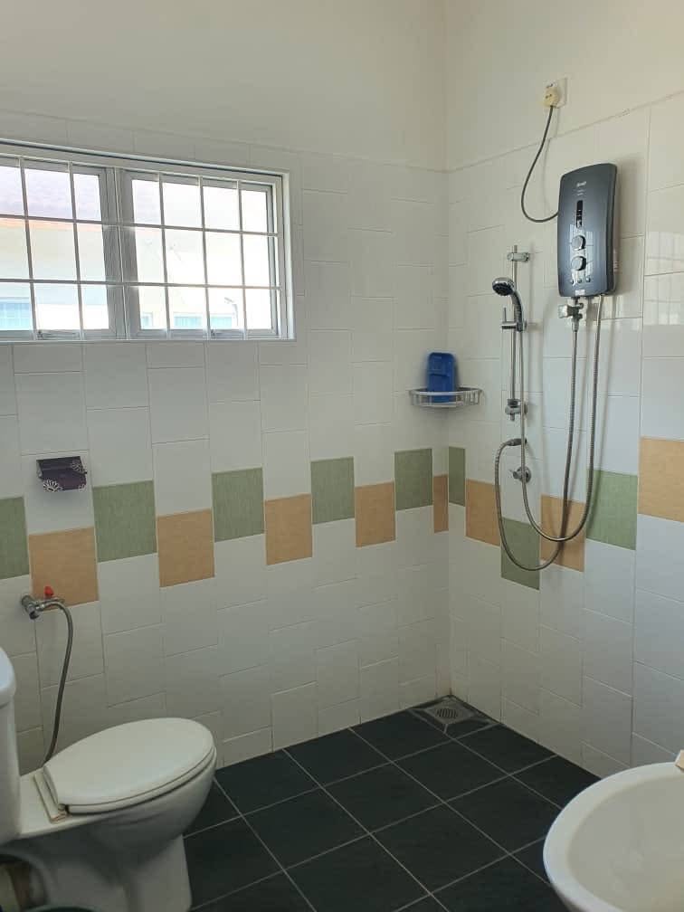 BELOW MARKET VALUE Botani Seri Margosa Double Storey House For Sale - Image 10