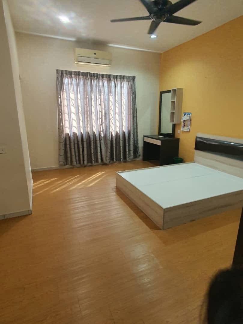 BELOW MARKET VALUE Botani Seri Margosa Double Storey House For Sale - Image 4
