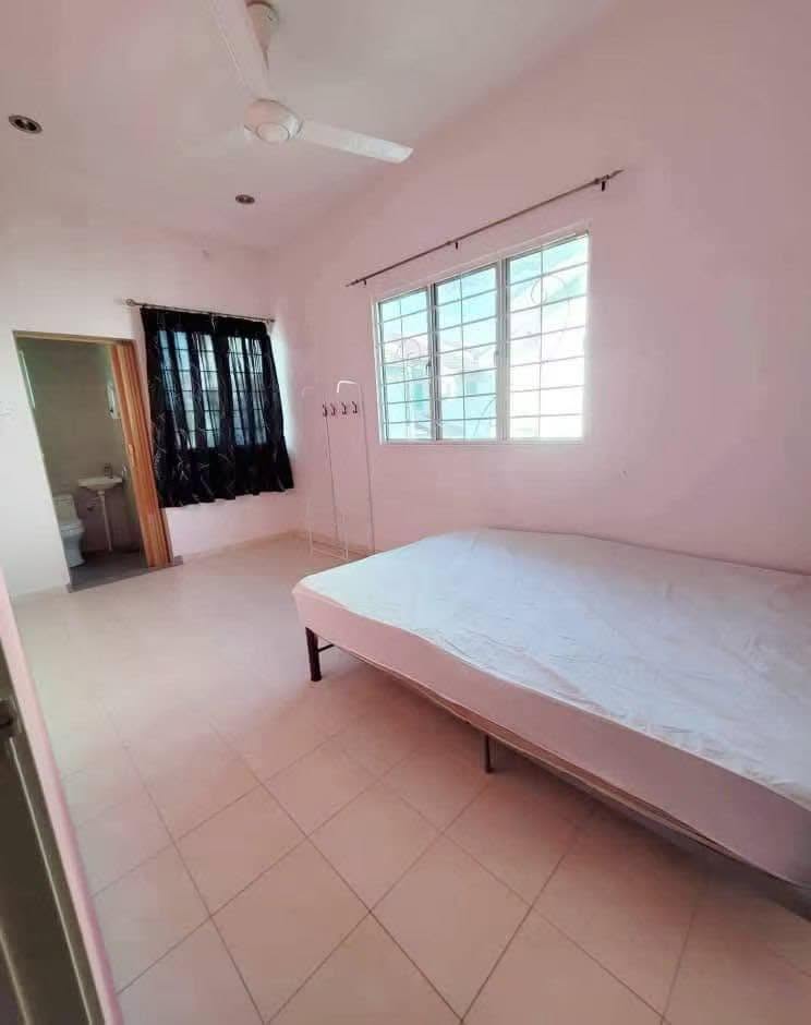 Seri Botani palma Freehold Intermediate Corner House For Sale  - Image 5