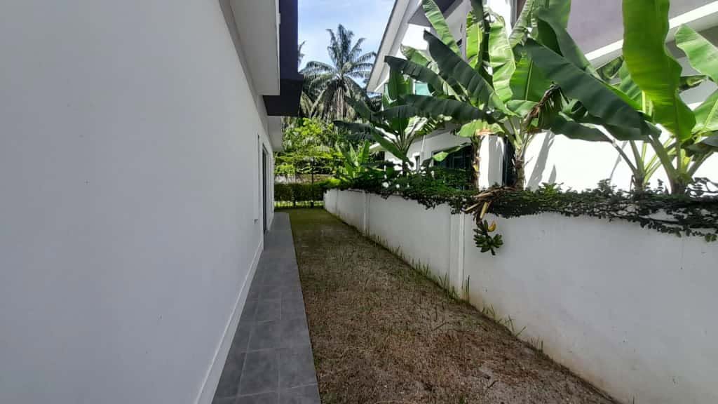 Near Botani The Gulf 2 Storey Semi-Detached End lot House For Sale  - Image 3