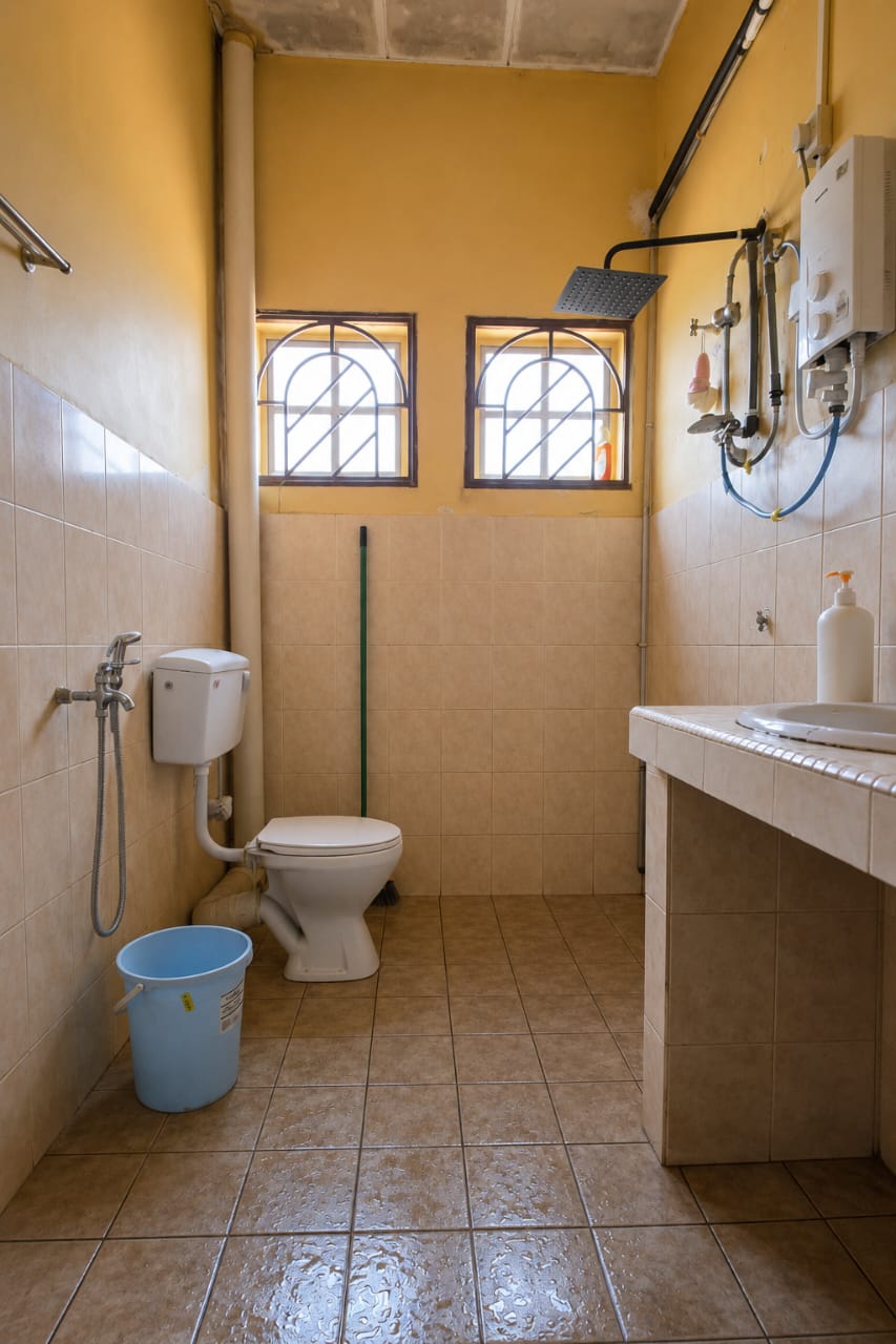 𝗗𝗼𝘂𝗯𝗹𝗲 𝗦𝘁𝗼𝗿𝗲𝘆 𝗮𝘁 𝗠𝗲𝗱𝗮𝗻 𝗟𝗮𝗵𝗮𝘁 𝗕𝗮𝗿𝘂, 𝗜𝗽𝗼𝗵 - Image 6