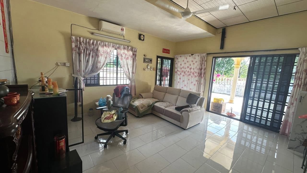 Menglembu Taman Sentosa  Single storey Conner House For sale - Image 6