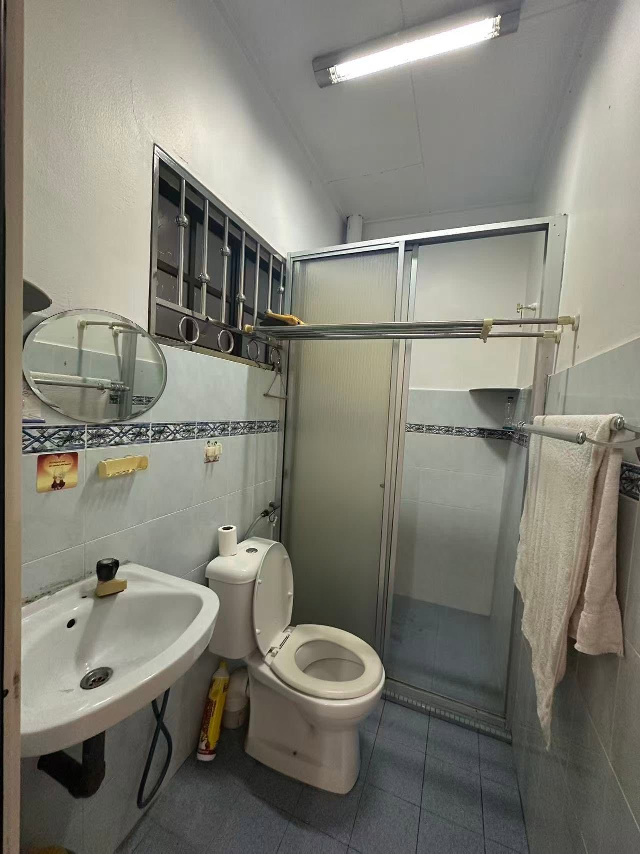 Anjung Bercham Utara 2 Storey Terrace Corner House For Sale - Image 10