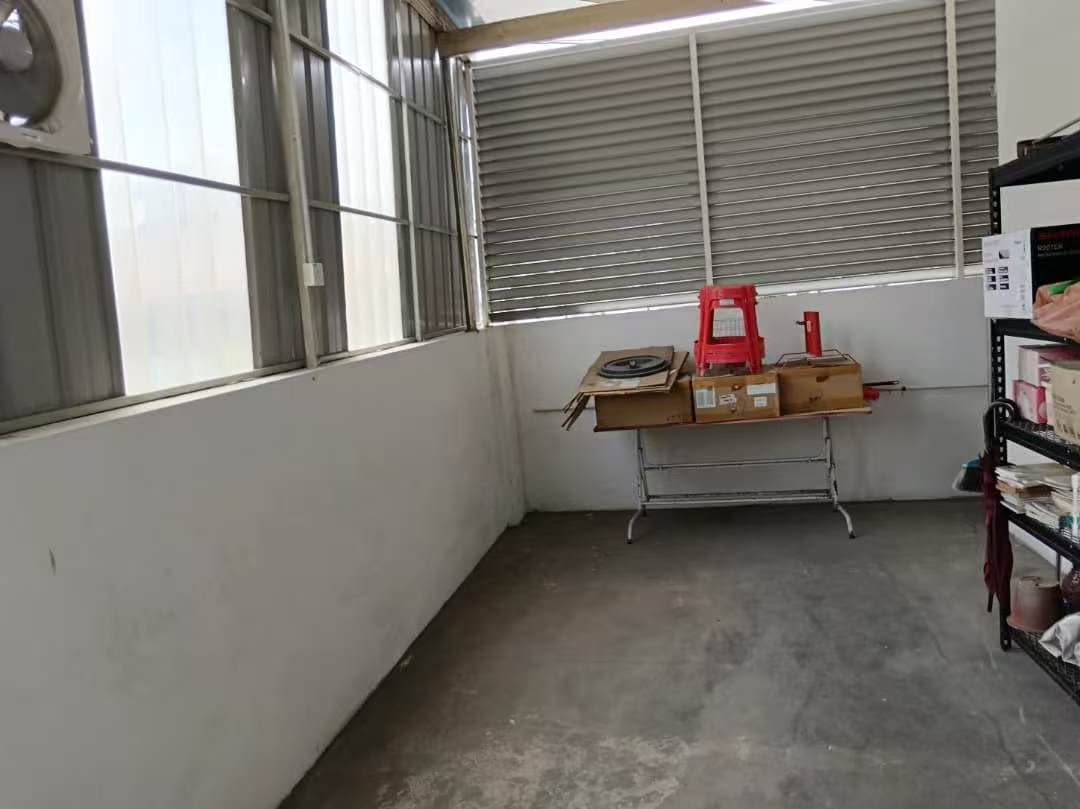 Simee Taman Wah Keong Corner Double Storey House For Sale - Image 14