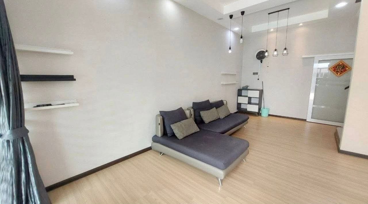 Klebang Mutiara 1.5 Storey Terrace House For Sale - Image 3