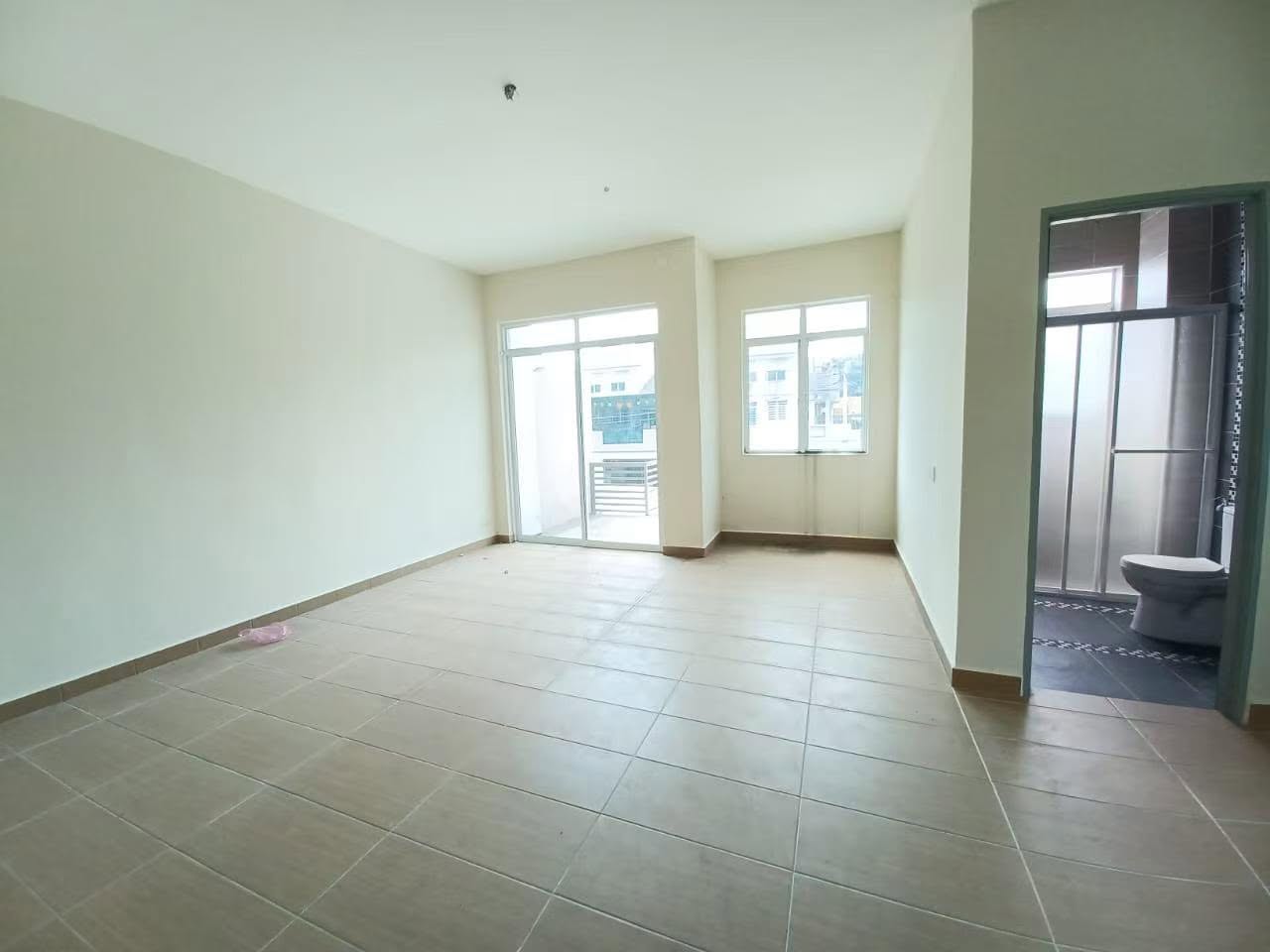 Under Market Value Klebang Ria For 2 Storey Terrace House For Sale - Image 3