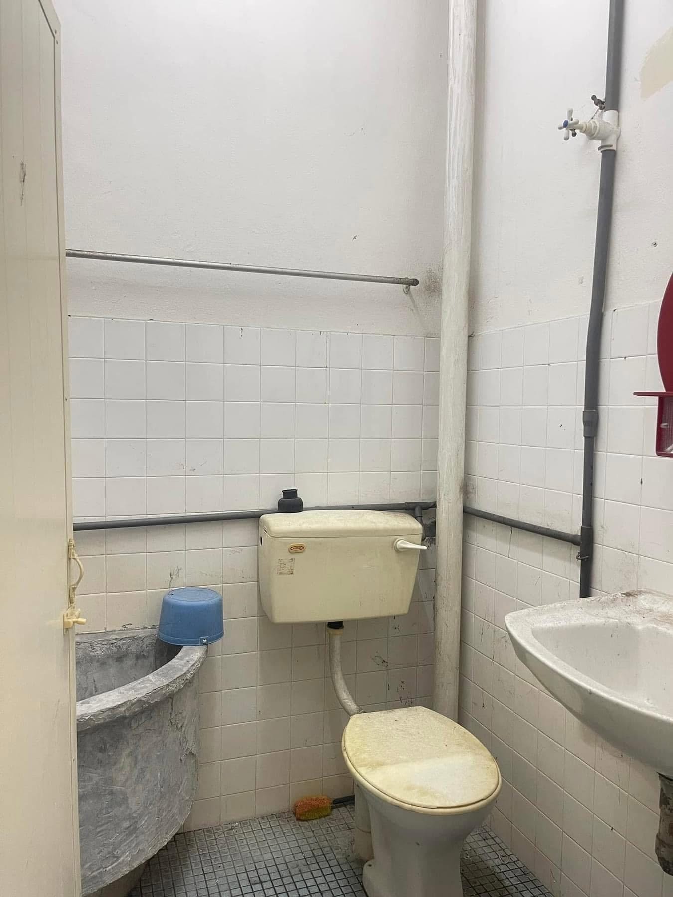 Taman Soon Choon Single Storey Intermediate Corner House For Sale - Image 5