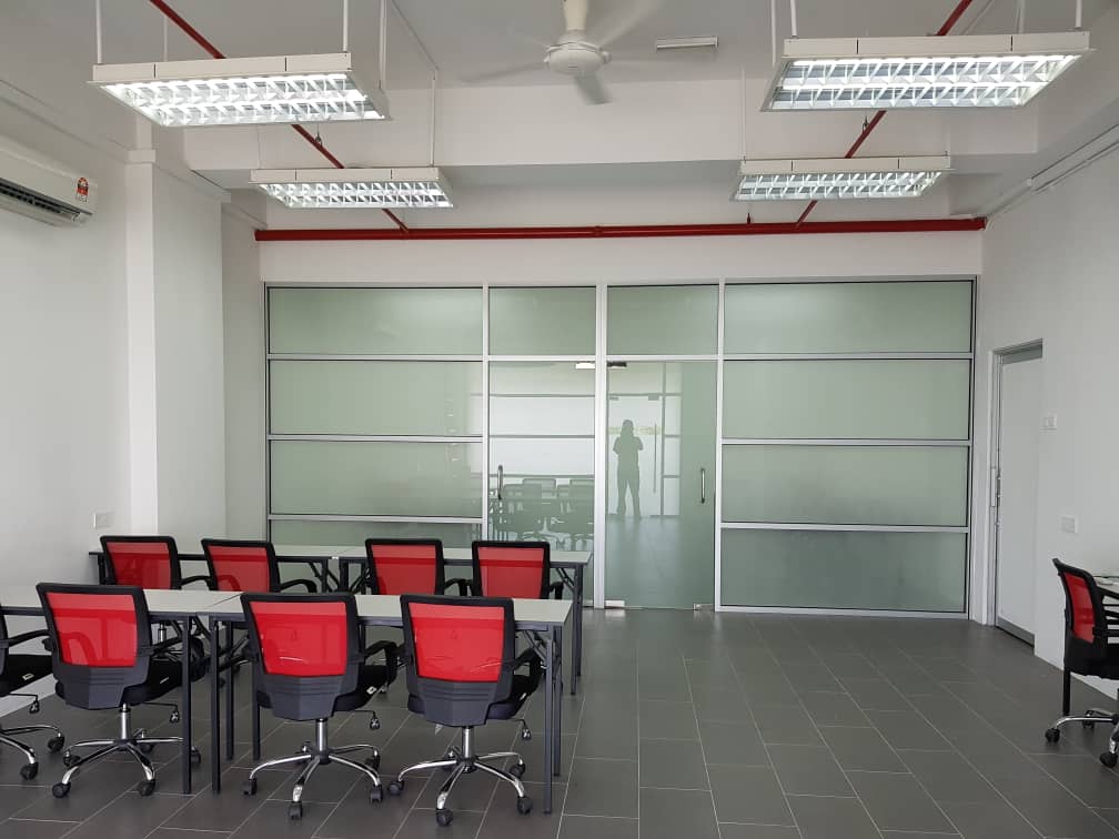 Level 3 Shop-Office For Sale At Elit Avenue, Bayan City WITH MSC STATUS  - Image 4