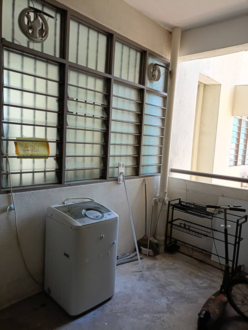 Begonia Condo at Taman Jubilee Phase 5,Lengkok Nipah 2, Taman Lip Sin, Sungai Dua 11900 Bayan Lepas, Penang  - Image 2