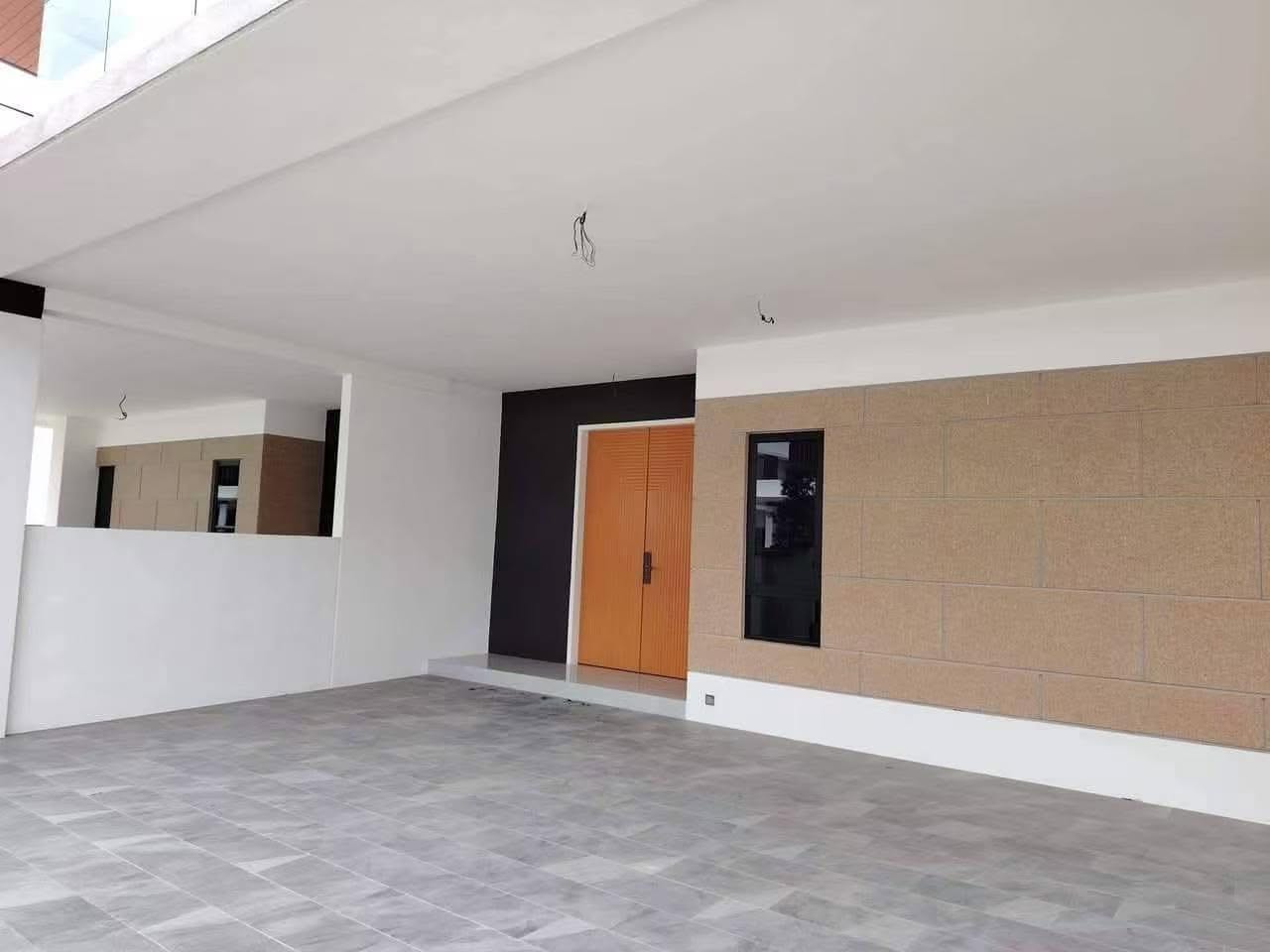 Below Market Price High End Semi D The Grand Thompson Residence  - Image 3