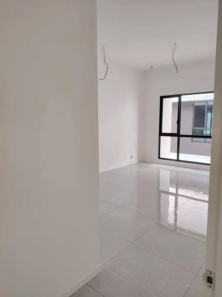 Below Market Price High End Semi D The Grand Thompson Residence  - Image 11