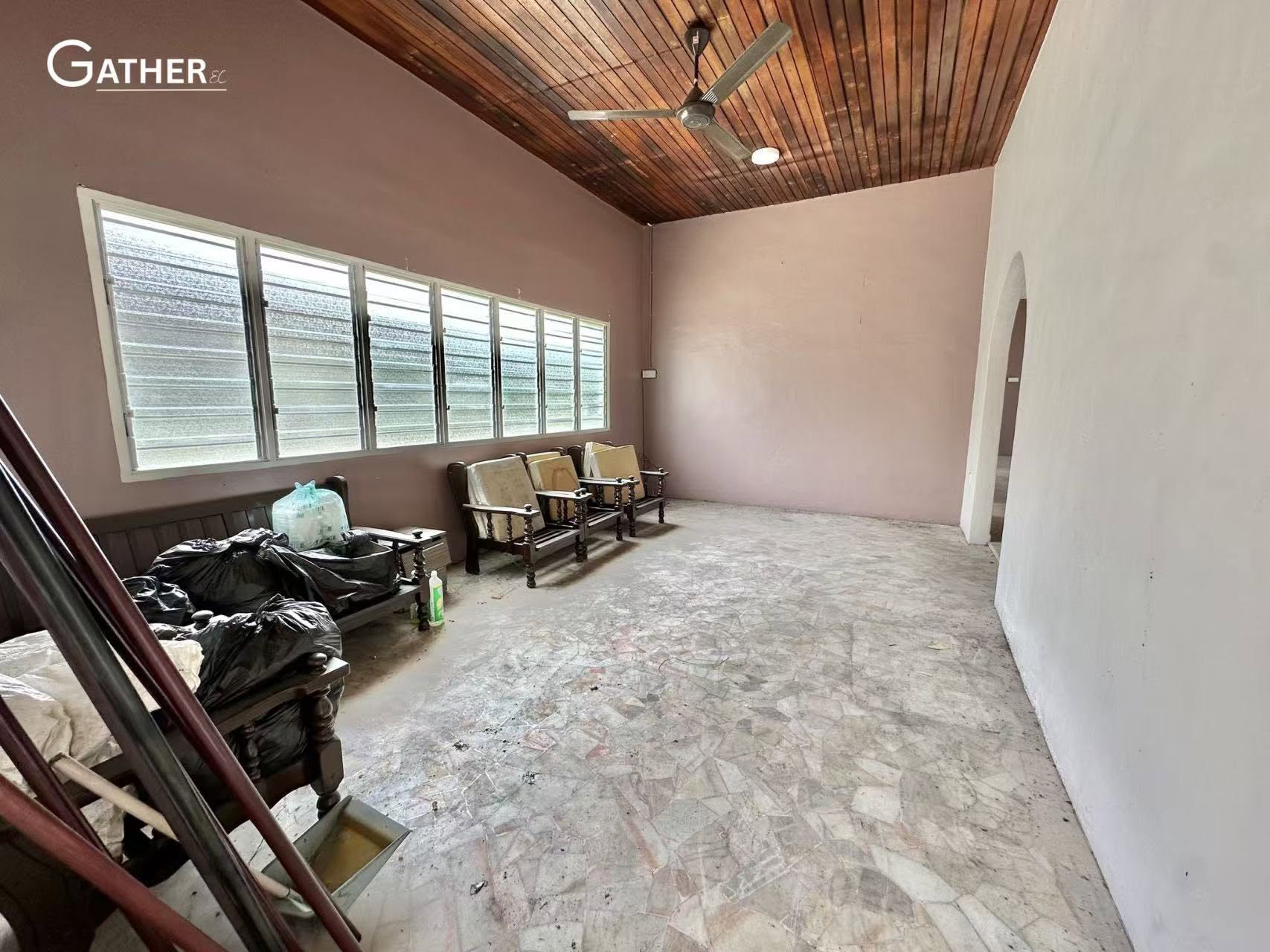 Lahat Single Storey Bungalow House For Sale Ipoh - Image 3