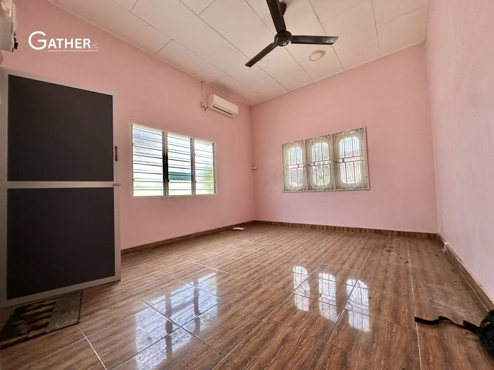 Lahat Single Storey Bungalow House For Sale Ipoh - Image 6