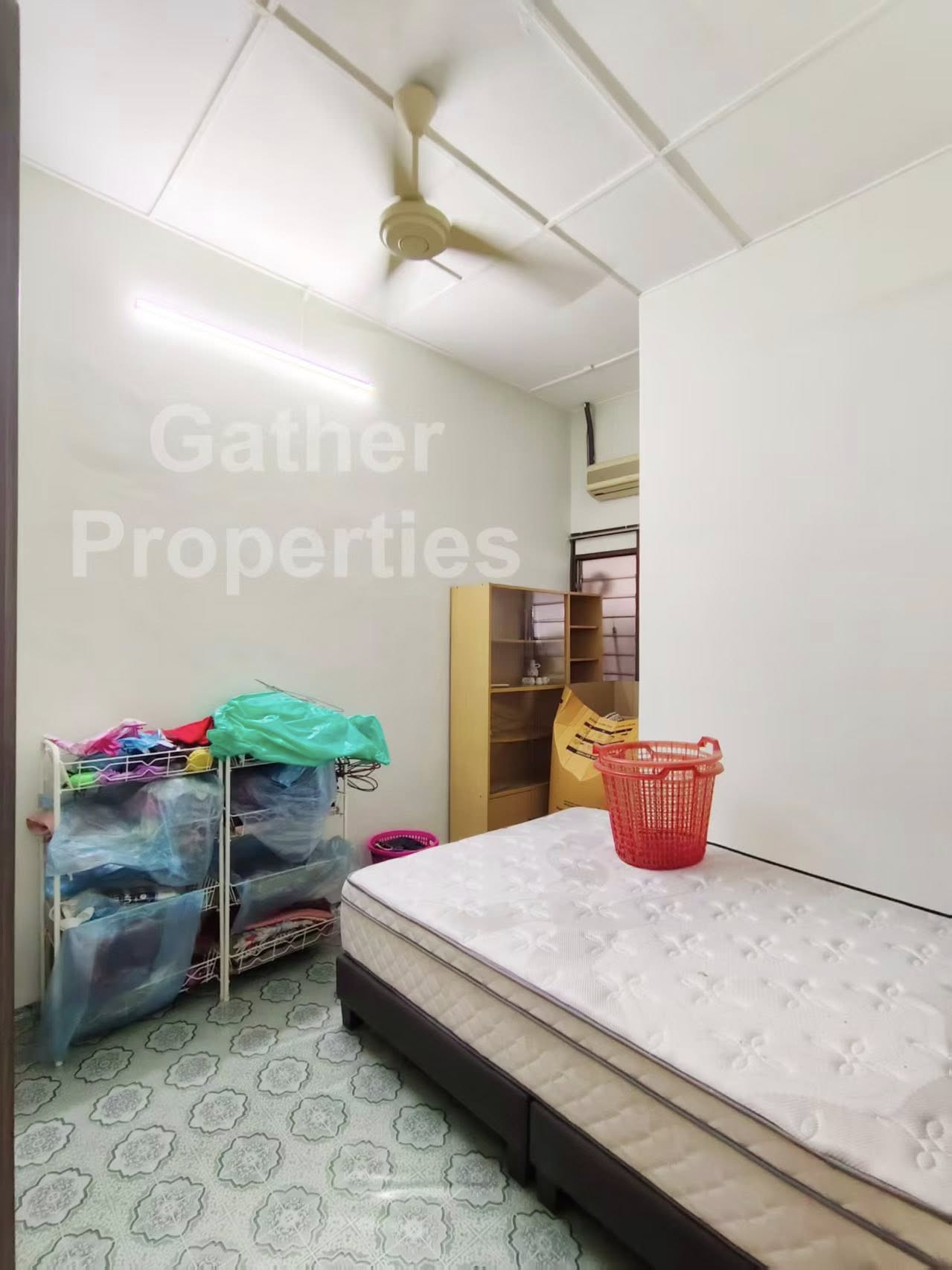 MENGLEMBU TAMAN KLEDANG SENTOSA  Single Storey Terrace House for Sale - Image 6