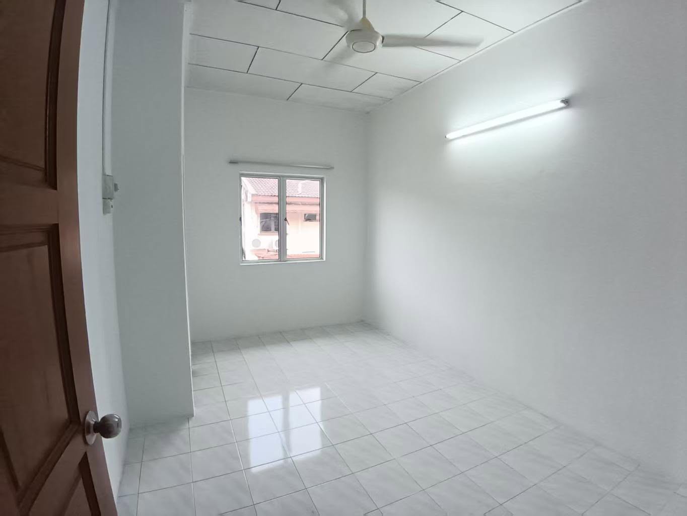 PENGKALAN Taman Pengkalan Gerbang Mutiara 2 Storey Terrace House For Sale  - Image 7