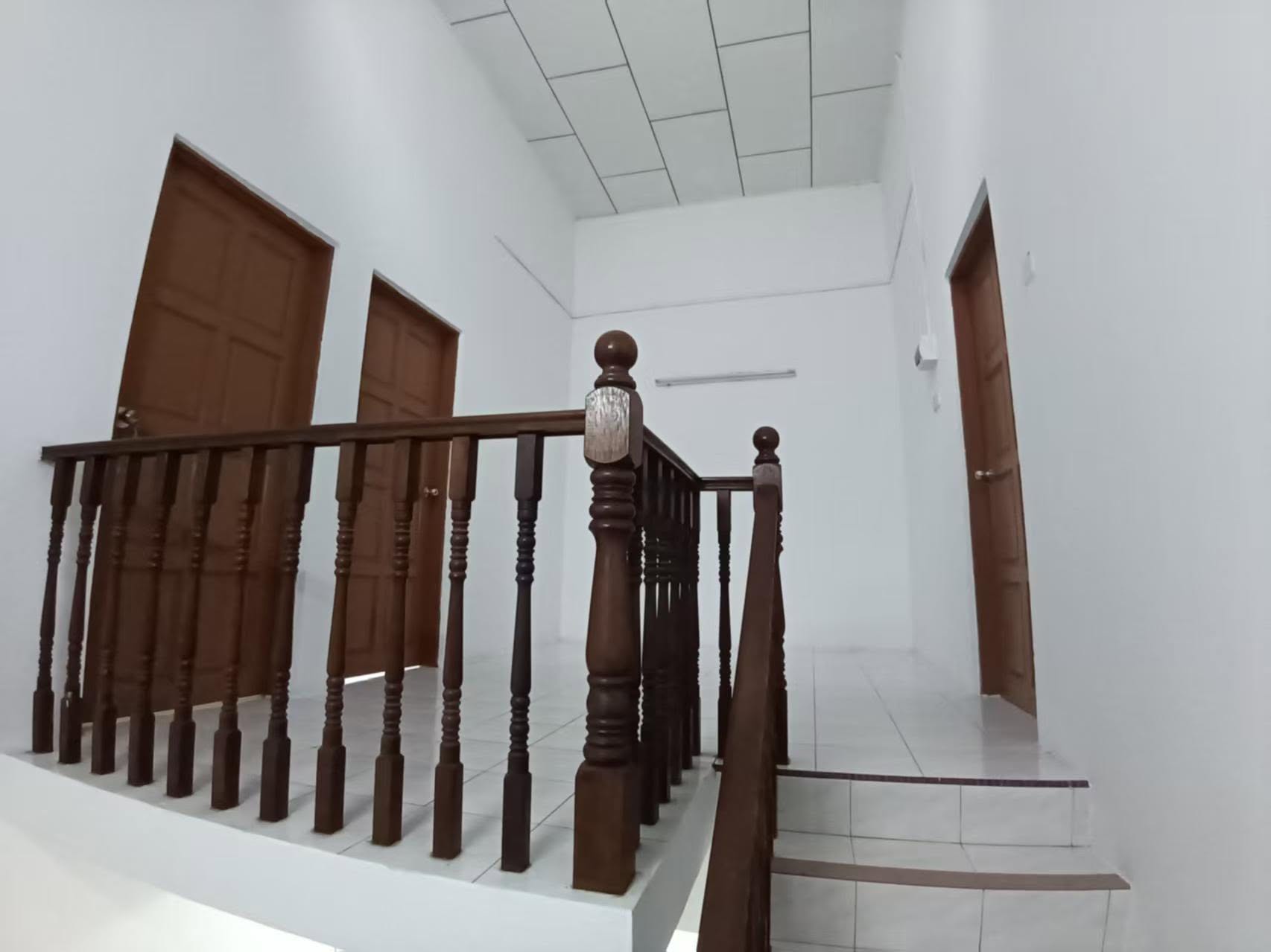 PENGKALAN Taman Pengkalan Gerbang Mutiara 2 Storey Terrace House For Sale  - Image 4