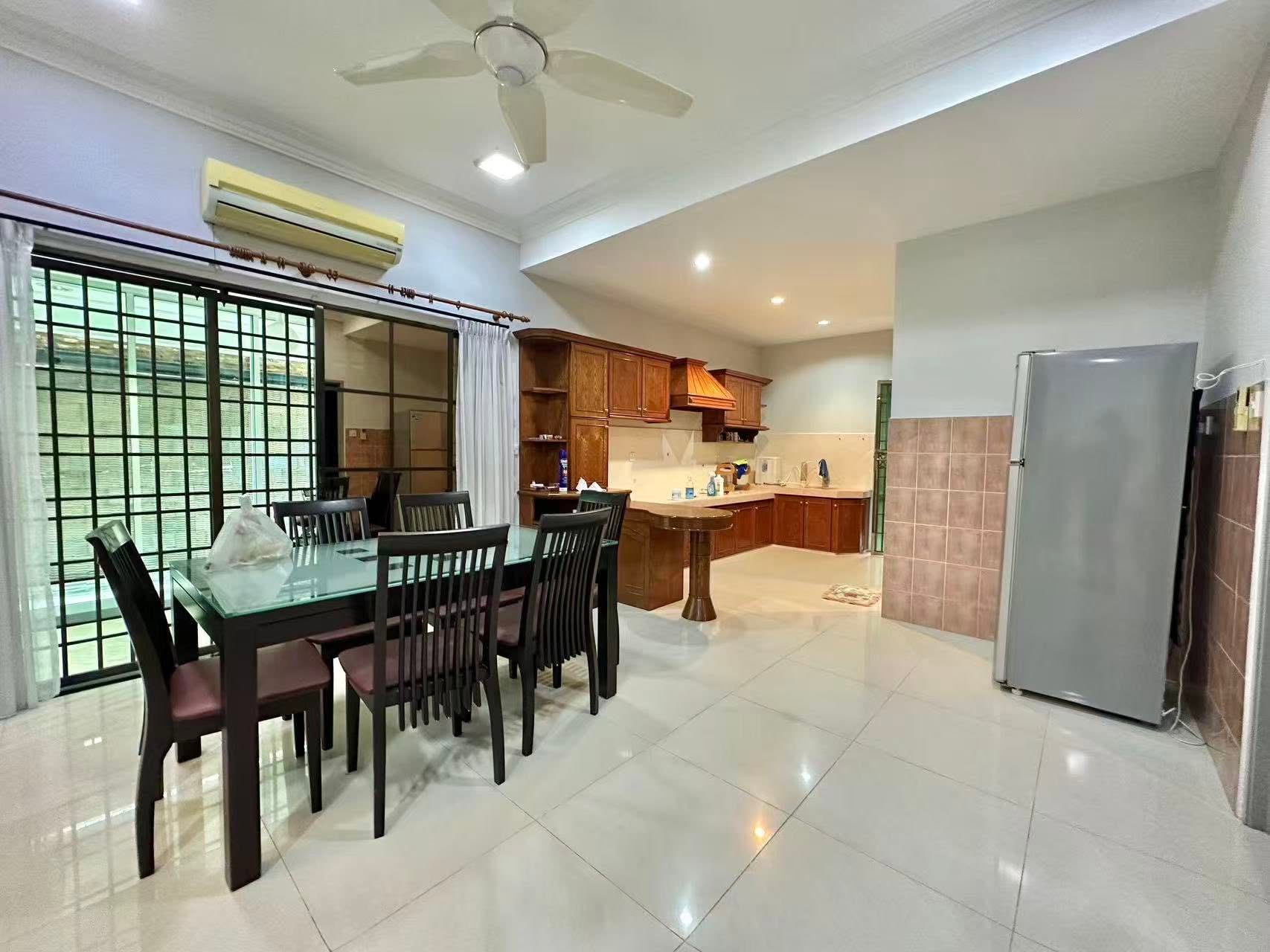 Taman Song Choon RENOVATED and FURNISHED 2.5 Storey Semi D For Sale - Image 9
