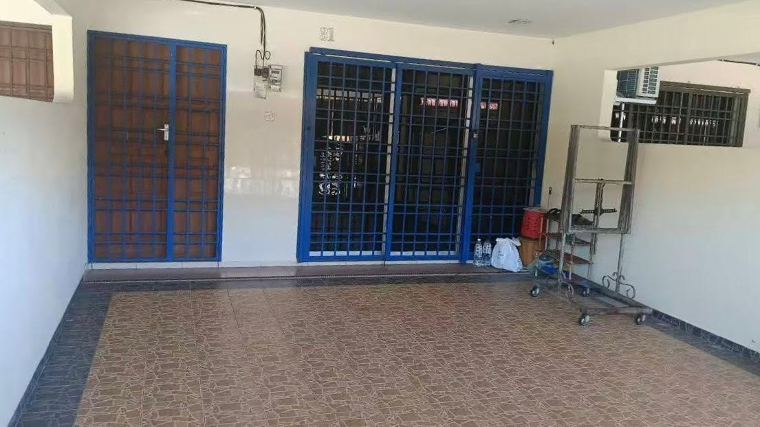 Full Loan Menglembu Taman Arkid Double Storey Terrace House For Sale - Image 2