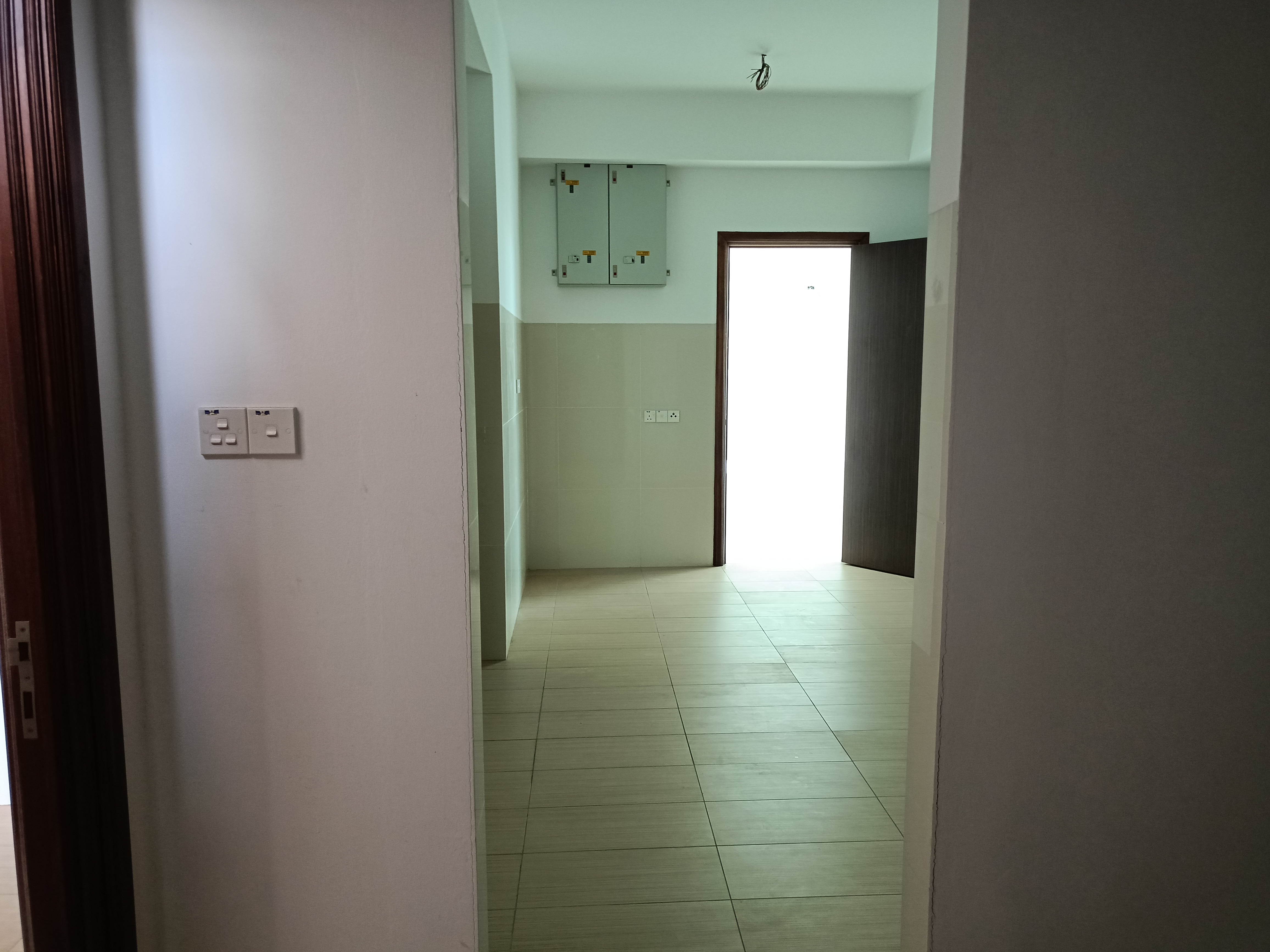 H Residence Luxury Condo with 2 carparks 5000sf morning sun balcony - Image 15