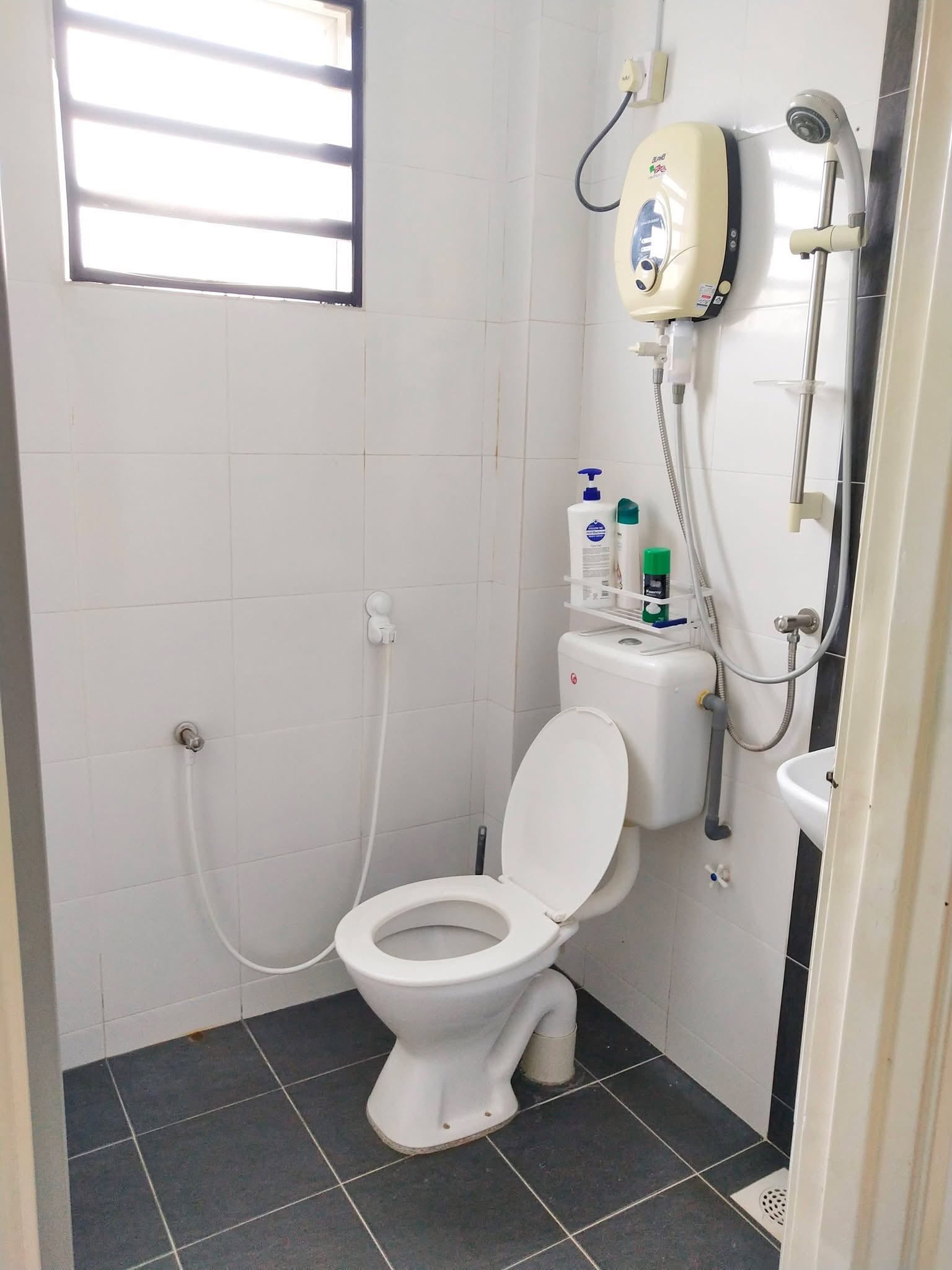 KAMPAR PUTRA Corner Single Storey Terrace House for SALE - Image 13