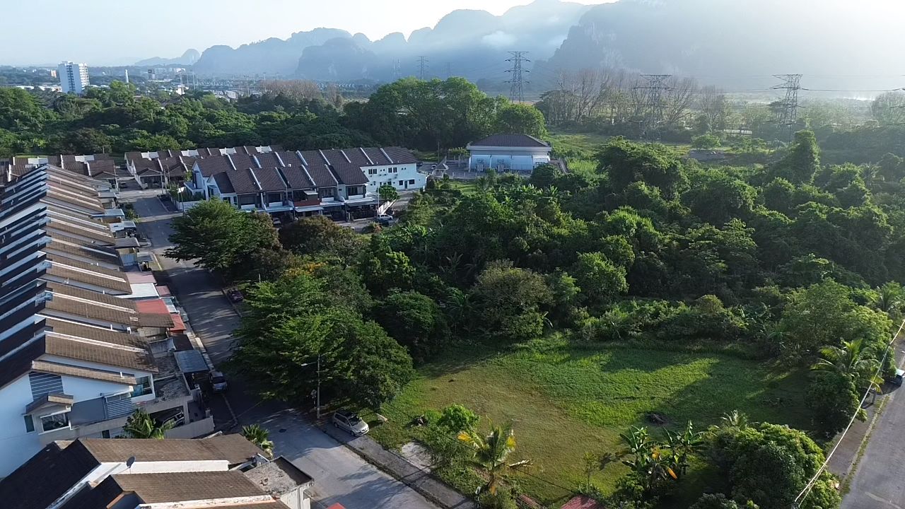 📍IPOH Gunung Rapat / Gunung View / Taman Rapat Permai / Double Intermediate House 🏡 - Image 27